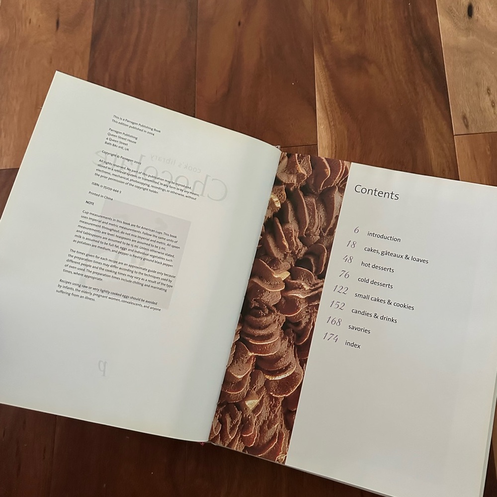 Cooks Library Chocolate Cookbook - Picture 3 of 4